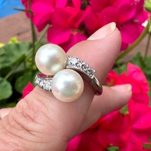 Pearl Diamond Bypass Ring, Sz 5.5, Exc. Cond., Like New.